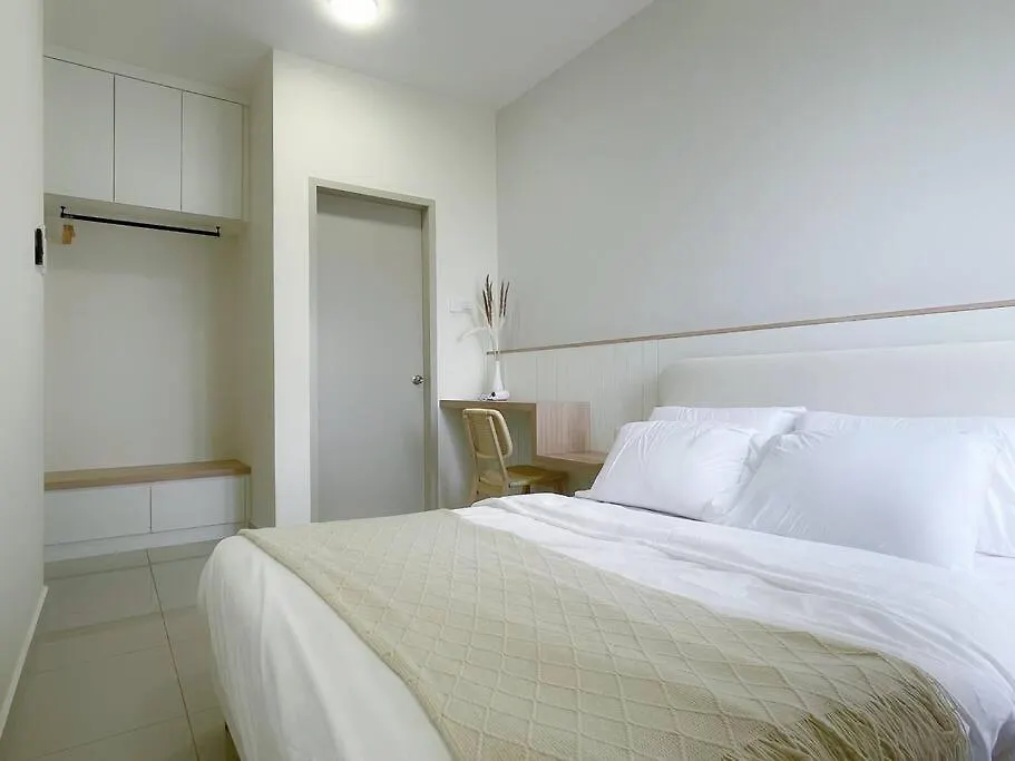 Lumirest Bali Residences Malacca شقة